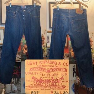 Levi’s 501 USA American vintage red tag straight leg button fly jeans mens 34